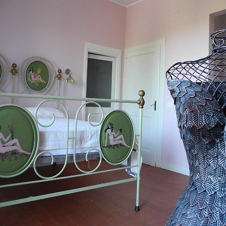 Agriturismo Eschito Hotel Montottone Zewnętrze zdjęcie
